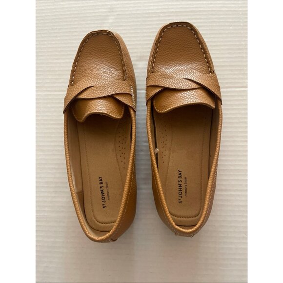 St. John's Bay   Women  Size 10 Memory Foam Shoes - Picture 1 of 14